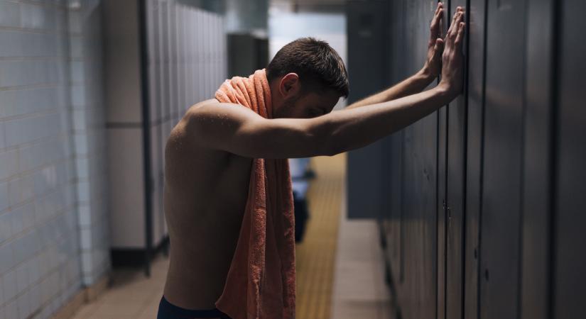 Szekrényeket törtek fel a mezőkövesdi fürdőben