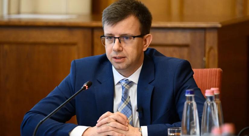 Bóka János figyelmeztet: Ukrajna csatlakozása a háborút hozná be az EU-ba