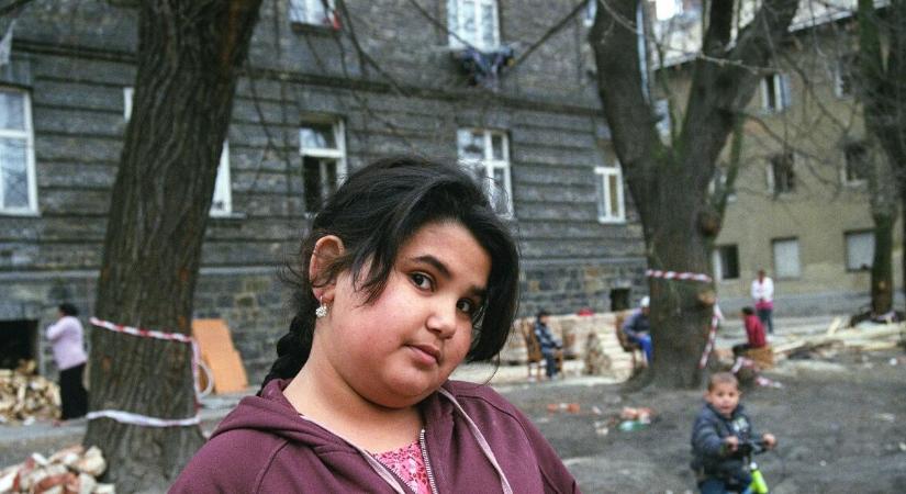 Újabb gesztust tesz a kormány a romáknak