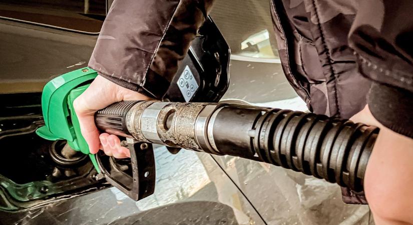 Ezeken a benzinkutakon lehet ma olcsóbban tankolni