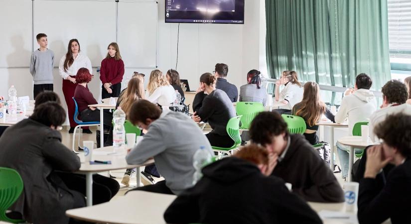 Wallenberg nyomán Győrben