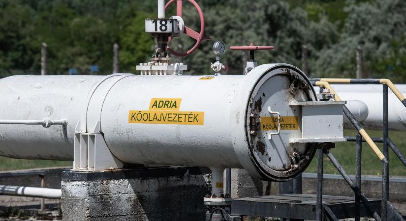 Szijjártó Péter arra kérte a horvátokat, tegyék lehetővé az orosz olaj szállítását az Adria vezetéken