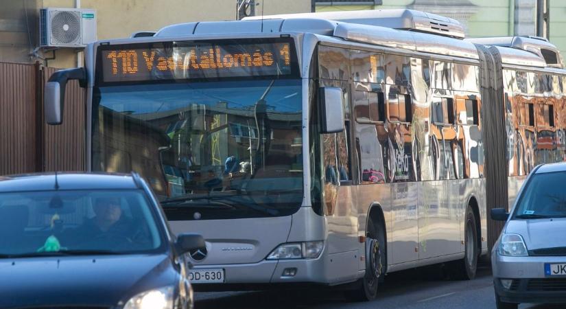 Nem mindennapi ellenőrzést tervez a siófoki polgármester a helyi buszoknál