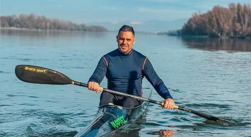 „Az akkugyár problémáival kellene foglalkozni, nem terelni!” – szétszedték a kommentelők a gödi polgármestert a kajakozós posztja alatt