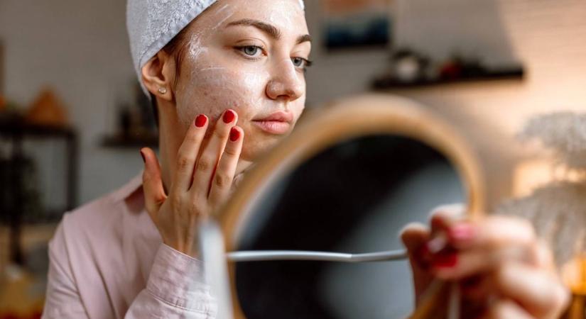 Öregíti a bőrt és gyulladásokat okozhat: 3 bőrápolási tévhit, ami többet árt, mint használ