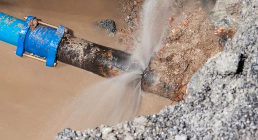 Csőtörés vagy meghibásodás történhetett ezen a hajdú-bihari településen!