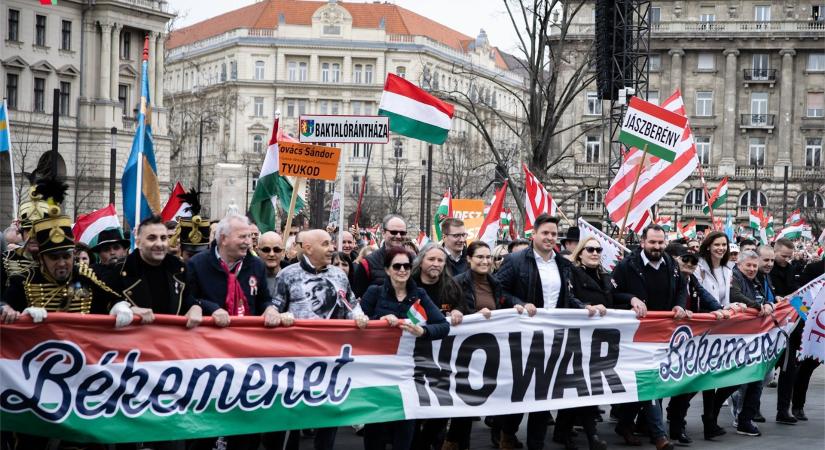 Tényleg a méret a lényeg? Békemenet vs. Nemzeti Menet