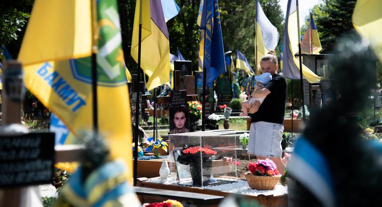 Haláluk után is nemzenek utódokat a fronton elesett ukrán katonák
