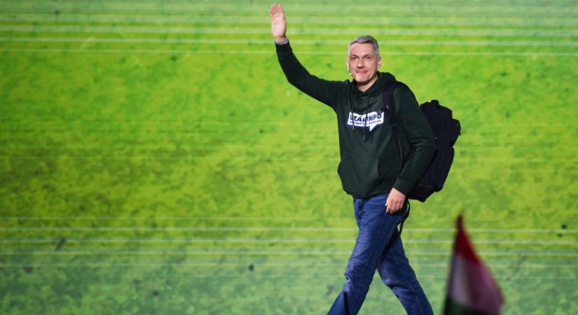 „Lázár János egy elrontott fideszes kommunikációhoz tért vissza” – de vajon egy bűncselekményt is beismert a miniszter?