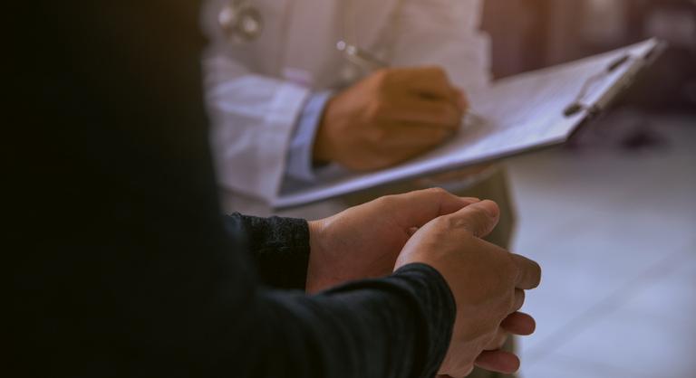 Felmondják az önkéntes többletmunkát a budapesti pszichiáterek, tömeges távozás jöhet