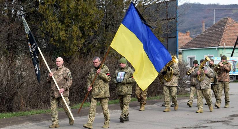 Gyász: újabb beregszászi katonától vettek végső búcsút