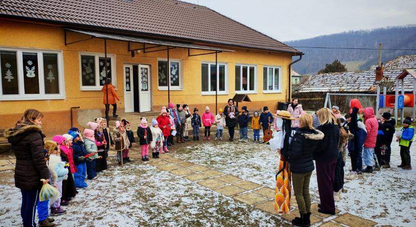 Busójárás Balogfalán képeken