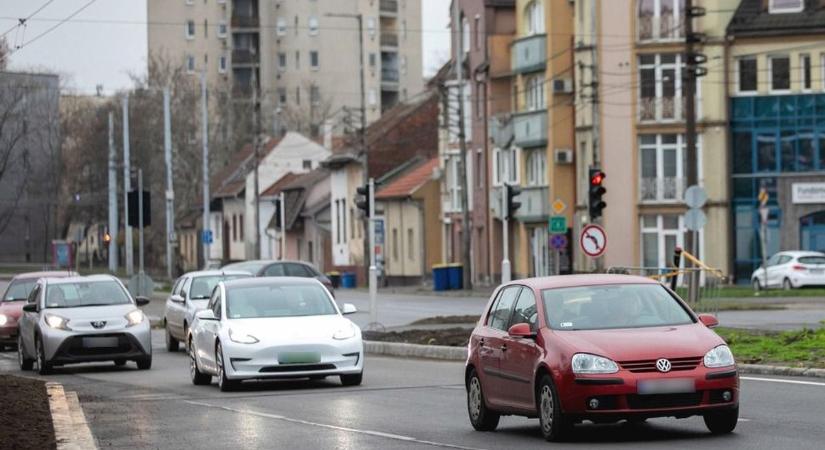 Jó hír a közlekedőknek! Kezdődhet a beruházás, jelentősen csökkenhet a forgalom Debrecenben!