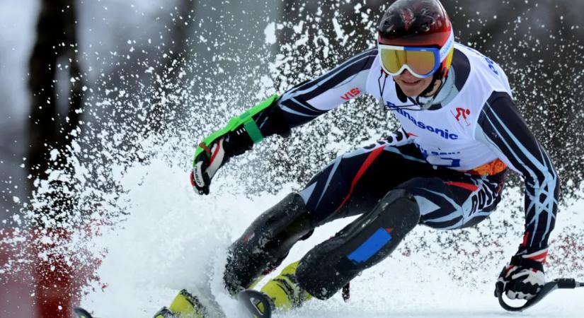 Saját zászlójuk alatt vonulhatnak fel az orosz és belarusz sportolók a téli paralimpián