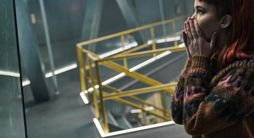 Ne nézz fel!: Amikor a politika vallássá válik. Mi, magyarok, jól ismerjük ezt. (kritika)