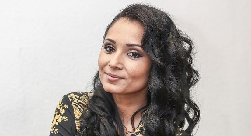 Nótár Mary alig várta, hogy újra együtt legyenek: miatta számolta az órákat, a perceket