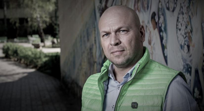 A pedofilvádak ellenére is újra a Szőlőutca élére állították Juhász Péter Pált 2016-ban