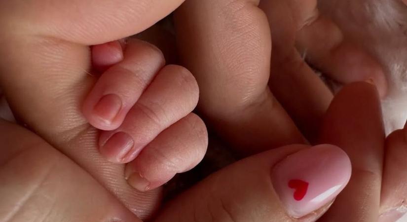 Fotók! Megszületett Megyeri Csilla kislánya, ezt a csodálatos nevet kapta!