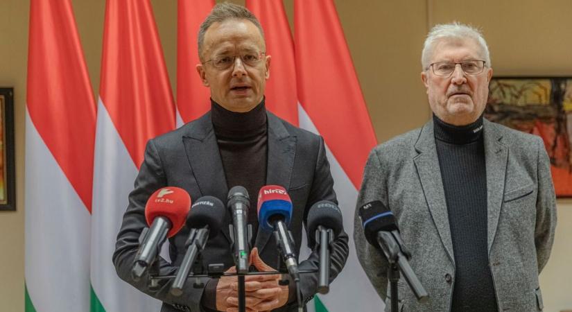 Szijjártó Péter Berettyóújfaluban: továbbra is biztosított az energiaellátás - fotókkal!