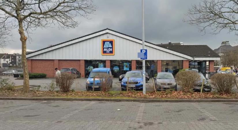 Bejelentették: itt is fizetőssé válnak az Aldi parkolói!