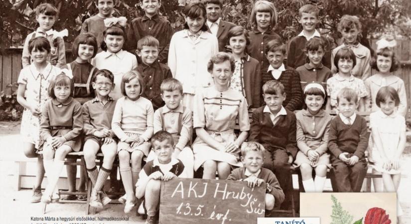 „Azóta is, ha kezembe fogok egy könyvet, Ő jut az eszembe.”