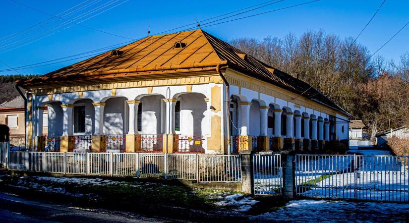 Ebbe a borsodi faluba az olcsóság vonzza a hollandokat – hacsak nem a hideg?!