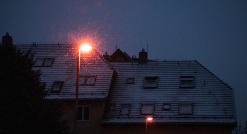 Reggel még hó is eshet néhány helyen, délután egy kicsit kitavaszodik