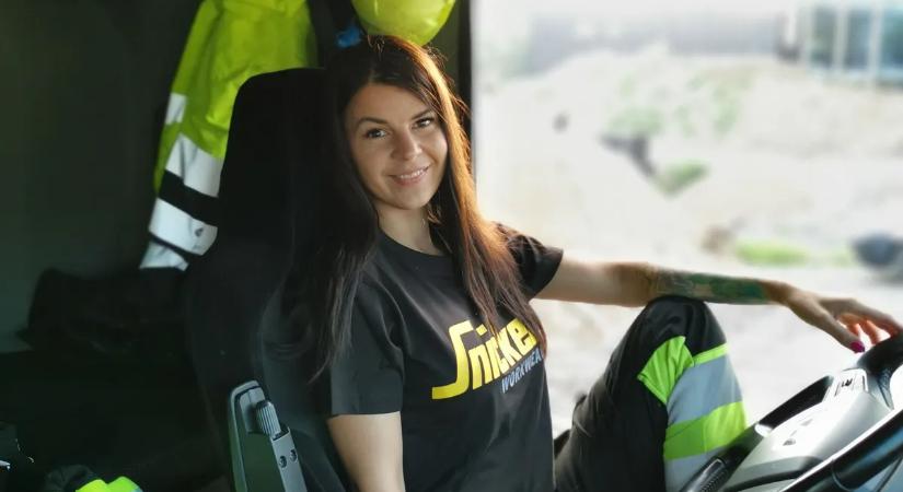 „Azt hitték, nem birkózom meg a vassal” – kőbányában kamionozik a gyönyörű Noémi