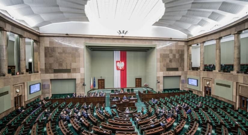 Támogatóbb szabályozást akar a lengyel elnök: megvétózta a MiCA-t – másodjára