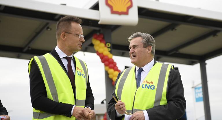 Kapitány István és Szijjártó Péter egymásnak feszült a benzinárak miatt