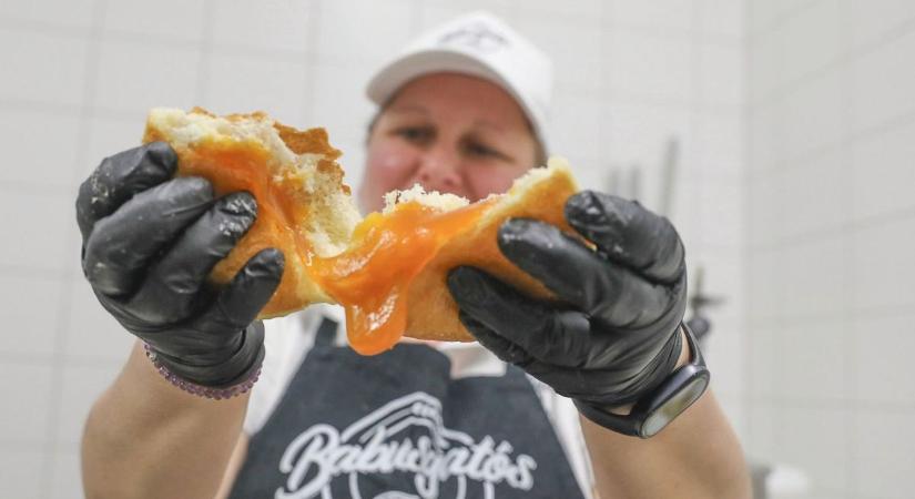 Dupla kelesztés és 180 fok: itt rontják el a legtöbben a fánkot