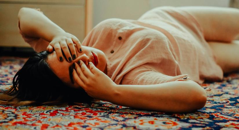 7 női viselkedés, amit a férfiak éretlennek tartanak – Rád mennyi igaz?