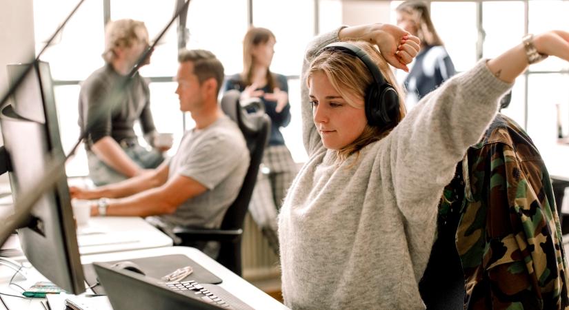 Káros ülőmunka: 4 egyszerű gyakorlat az azonnali enyhítésért