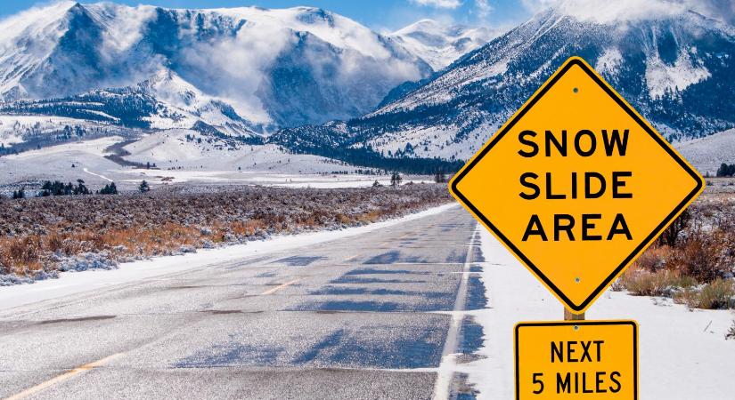 Eltűnt tíz síelő, miután lavina sodorta el a 16 főből álló csoportot a kaliforniai Sierra Nevada-hegységben