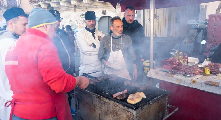 Leáldozóban a lóhús-kultúra Olaszországban, százezer eurós bírság járhat a mászárlásért
