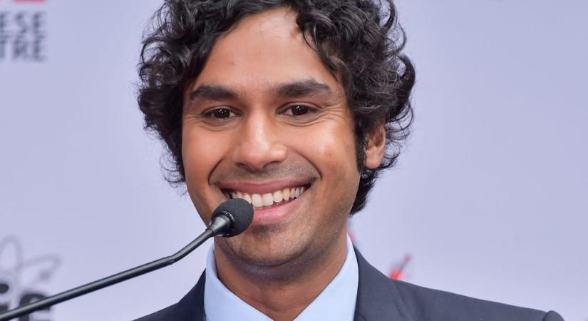 Az Agymenők sztárja szabadidejében vadidegenek kórházi számláira költi a vagyonát