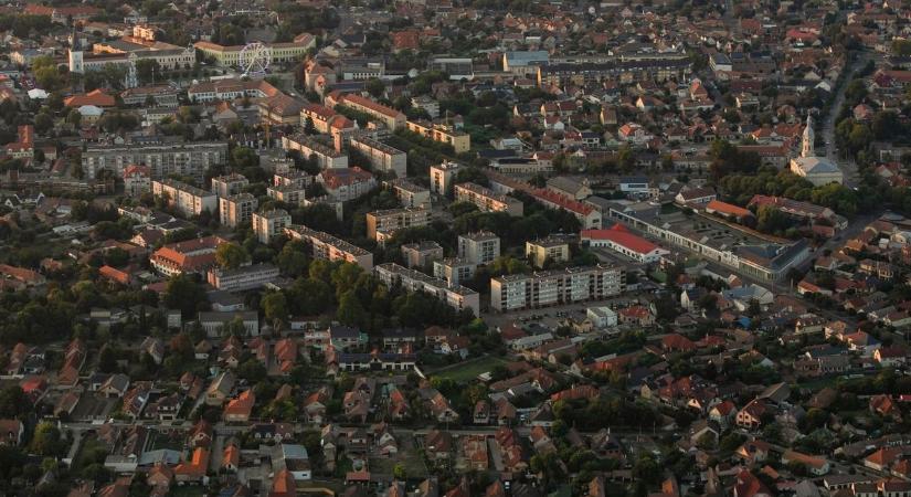 Olyan állapot uralkodik egy hajdú-bihari városon, amit már az ott élők sem hagynak szó nélkül