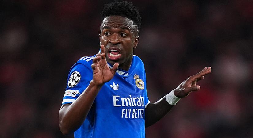 Óriási balhé volt a BL-ben: Vinícius Júniort állítólag ötször lemajmozták