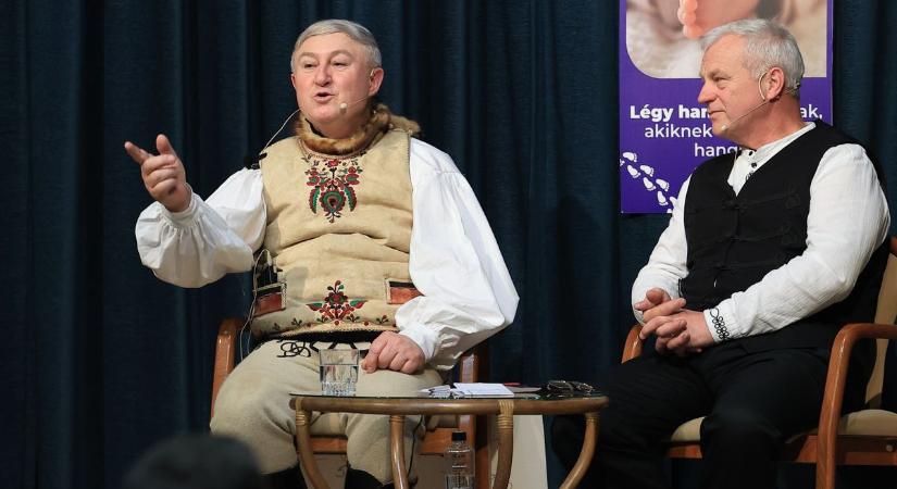 Sírva nevetett a közönség a Léleképítő hétfő esti előadásán (videó és fotók)