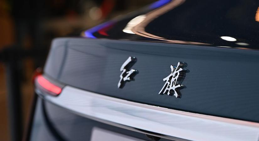 Hadat üzent a kínai autóknak Lengyelország