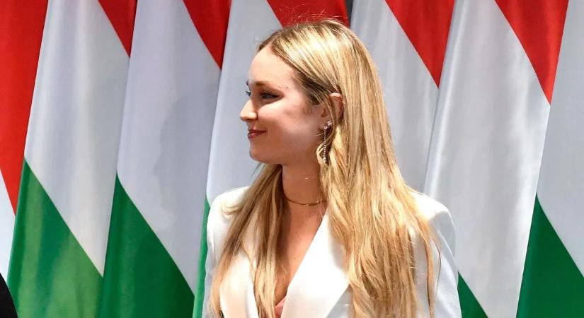 Bikiniben villantotta meg őrjítően szexi alakját Puskás Ferenc dédunokája – fotó