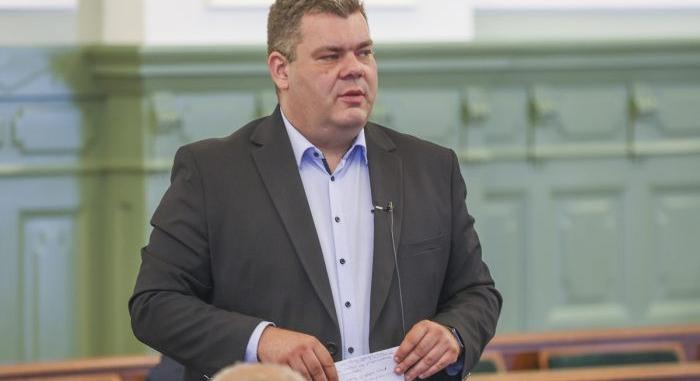 Borsi Róbert: a polgármester szerint másnak még véleménye se legyen. Pedig bizony van!