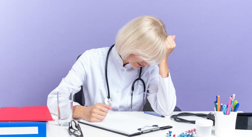 Ennyi volt, a budapesti pszichiáterek egyszerre lépnek, és nem vállalnak több pluszmunkát