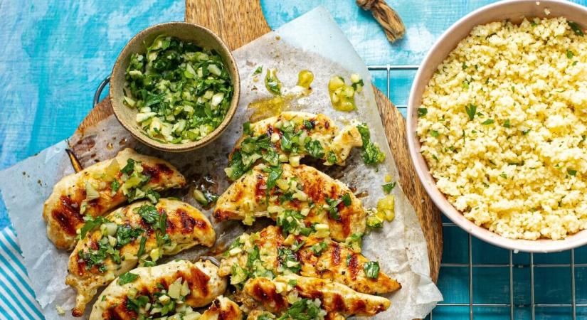 Fokhagymás, parmezános grillezett csirkemell