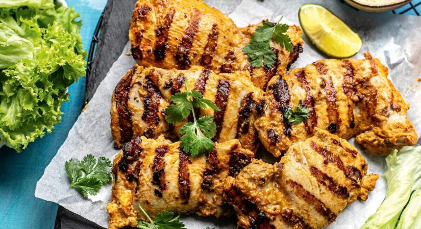 Joghurtban pácolt currys csirkecombfilé