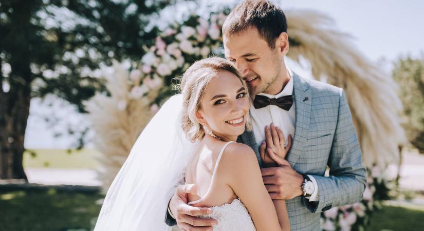 Ásó, kapa, nagy költségek – Utánajártunk, mennyibe kerül házasodni 2026-ban