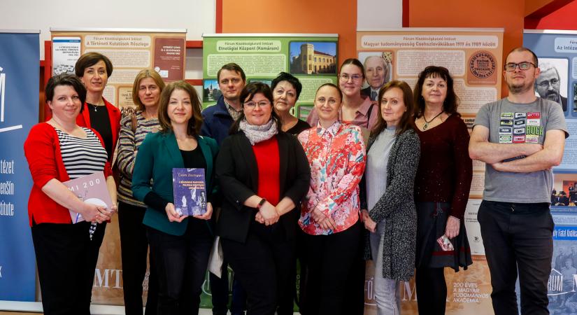 Kulisszatitkok, könyvtári és levéltári kincsek felfedése Somorján