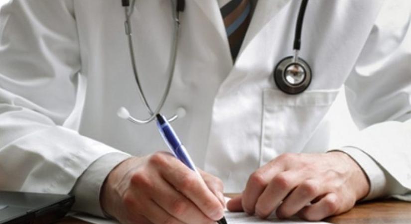 Milliókat utal az állami biztosító a parlament elnöke élettársa klinikájának, ahol a kormányfő felesége is dolgozik