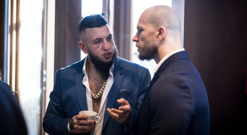 Orbán arany fogazatú támogatói, avagy a mi bűnözőnk jó bűnöző, csak mondjon szépeket az Elnök Úrról