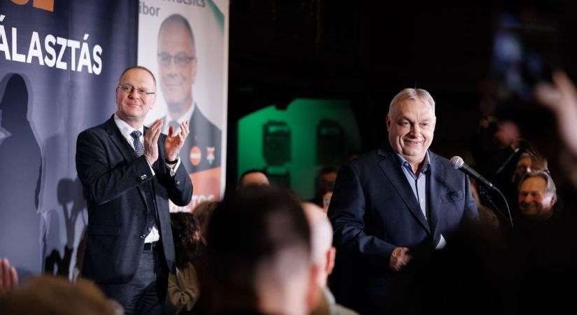 Magabiztosan vezet a Fidesz: Itt vannak a konkrét adatok Orbán Viktor sümegi bejelentéséről